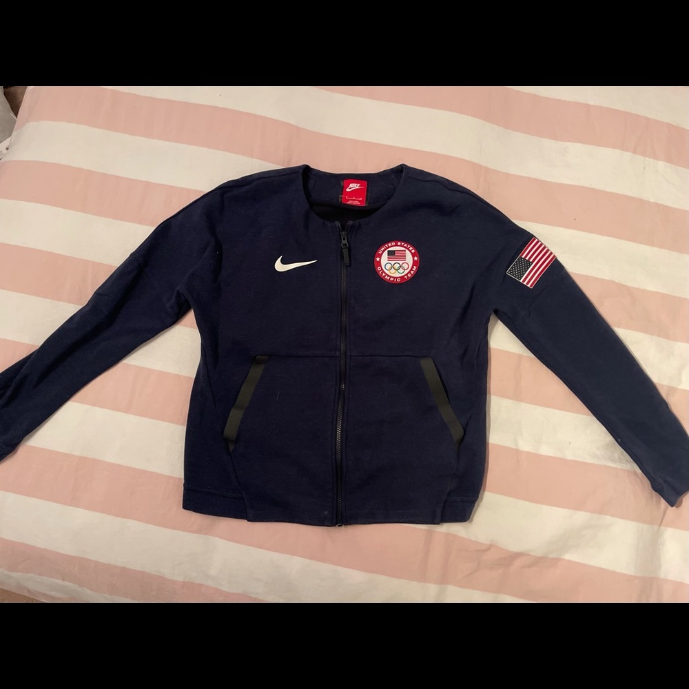 Women’s Nike tech, USA Olympics